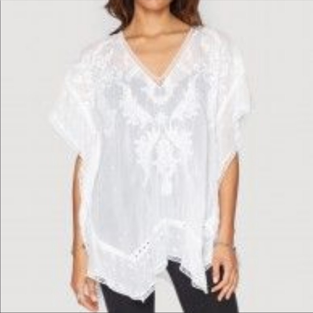Johnny Was White Embroidered Flowy Damask Tunic. Size S. P/A876/M